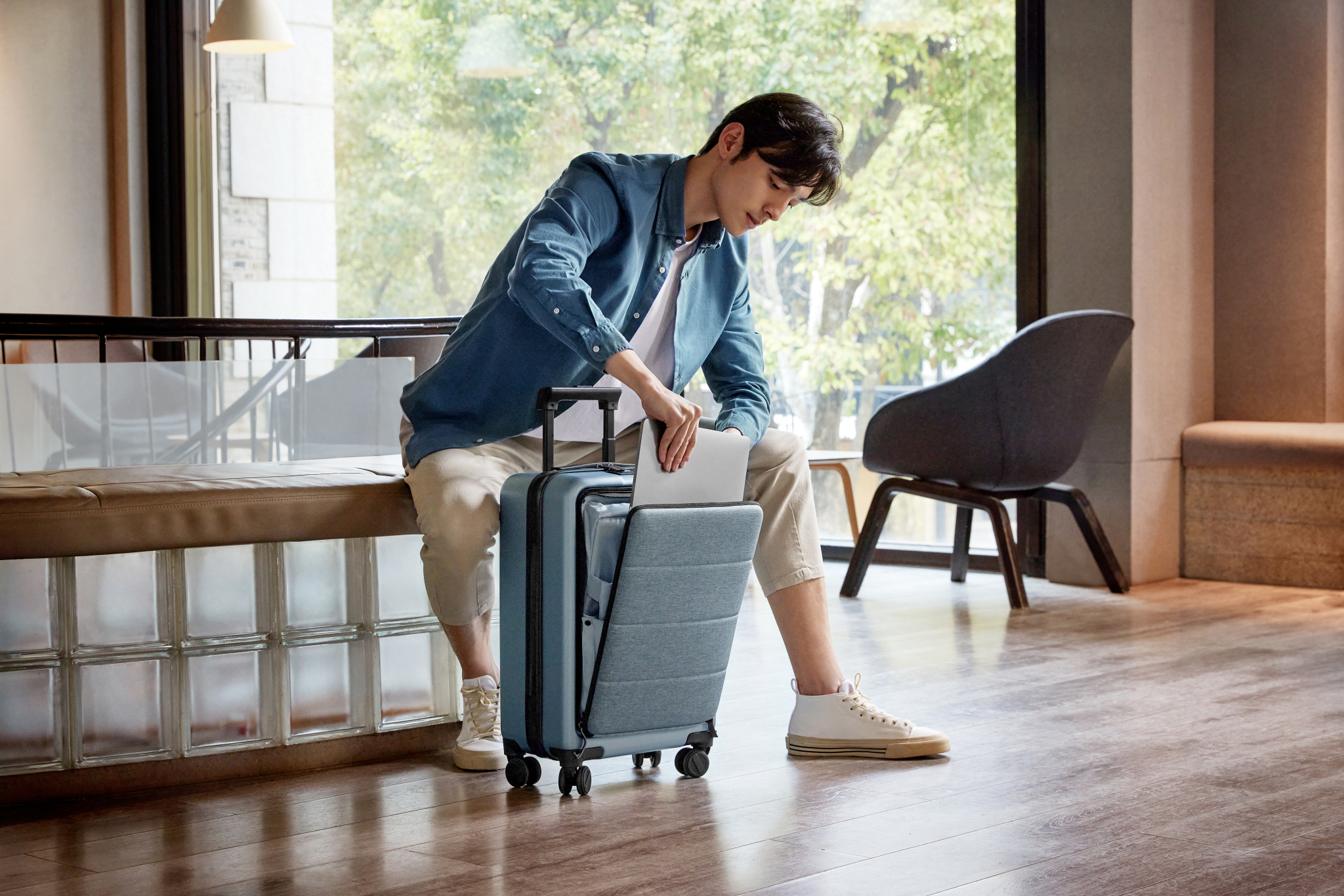 Jak spakować walizki do samolotu? Praktyczny przewodnik krok po kroku