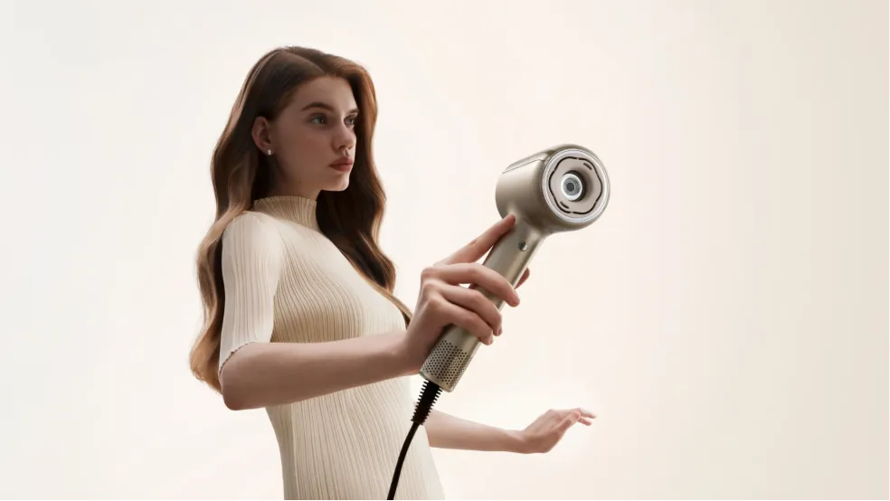 MOVA Shine 20 Srebrna – recenzja inteligentnej suszarki do włosów z technologią przyszłości. 