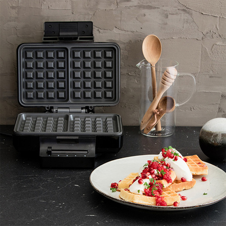 Gofrownica Wilfa Belgian Waffle Maker Black